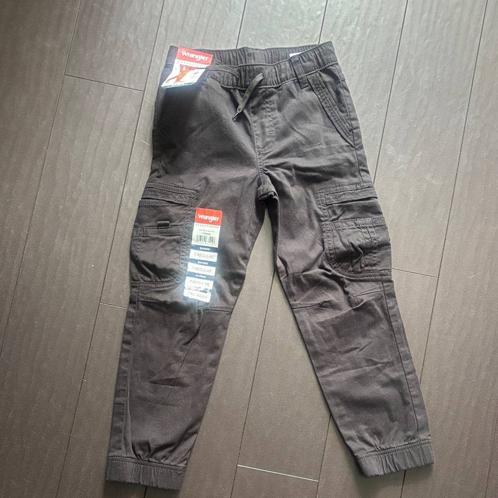 Wrangler Black Cargo Joggers with Drawstring Waist